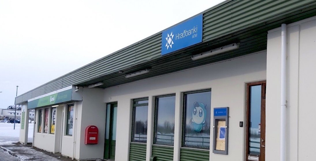 Eigendur Systrakaffis hafa keypt húsnæði Arionbanka og Kjarvals