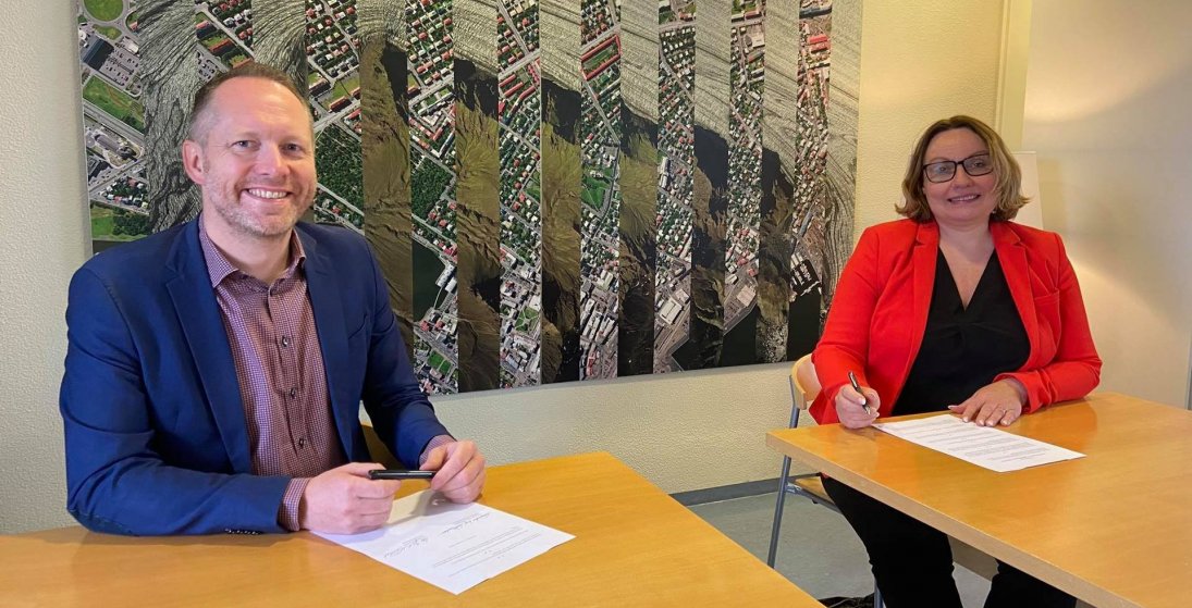 Guðundur Guðbrandsson, umhverfisráðherra og Eva Björk Harðardóttir, oddviti Skaftárhrepps