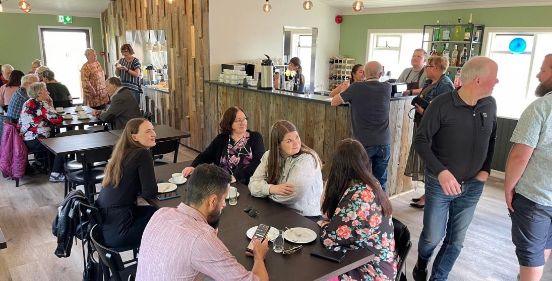 Salurinn á efri hæð hússins hefur tekið stakkaskiptum (Ljósm. Roberto)