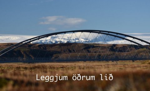 Íbúar Skaftárhrepps brugðust vel við og lögðu fjölskyldu til aðstoð en ekki síður sendum við fjölsky…