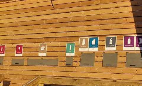 Opnunartími gámavallar í apríl 2021