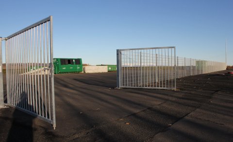 Myndin er tekin stuttu eftir að gámavöllurinn var girtur af. (Ljósm. LM)