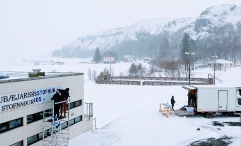 Kirkjubæjarskóli tekur stakkaskiptum (Ljósm. LM)