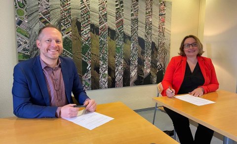 Guðundur Guðbrandsson, umhverfisráðherra og Eva Björk Harðardóttir, oddviti Skaftárhrepps